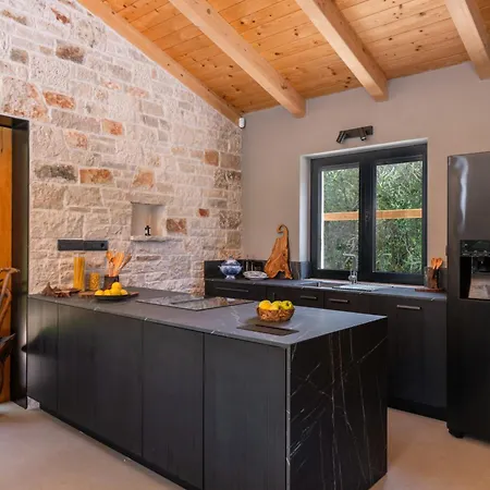 Casa Al Lavere' Villa Bale